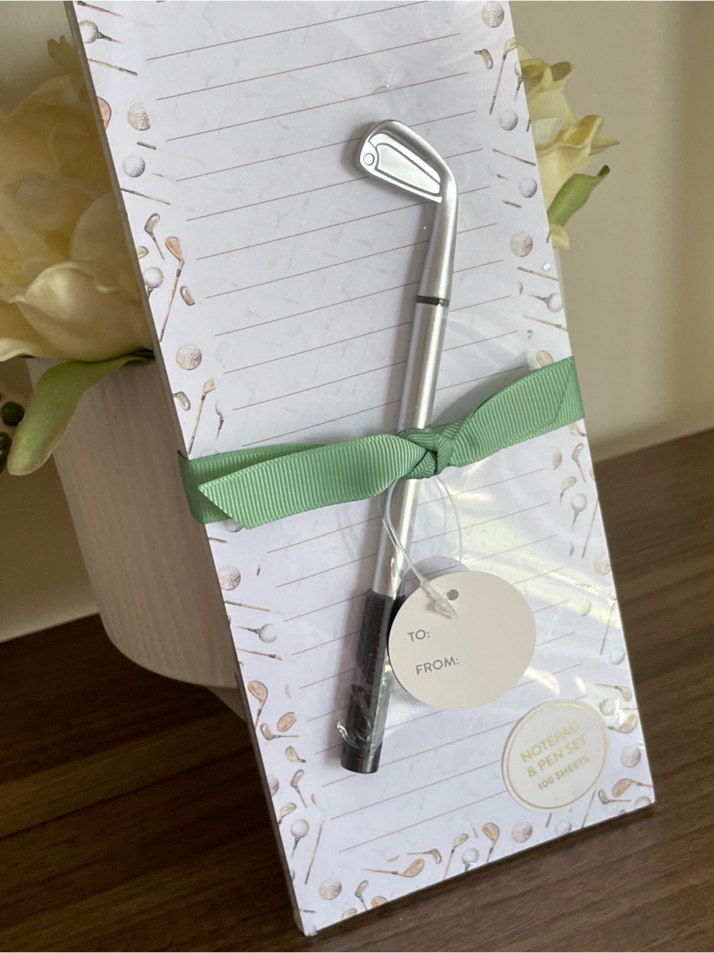 ECCOLO Gift Box with Mint Green Ribbon - Picture 2 of 7